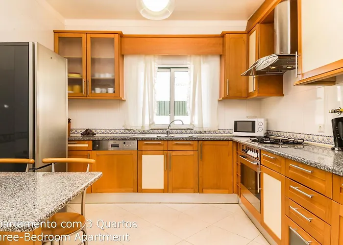 Akisol Albufeira Sunny Апартаменты *