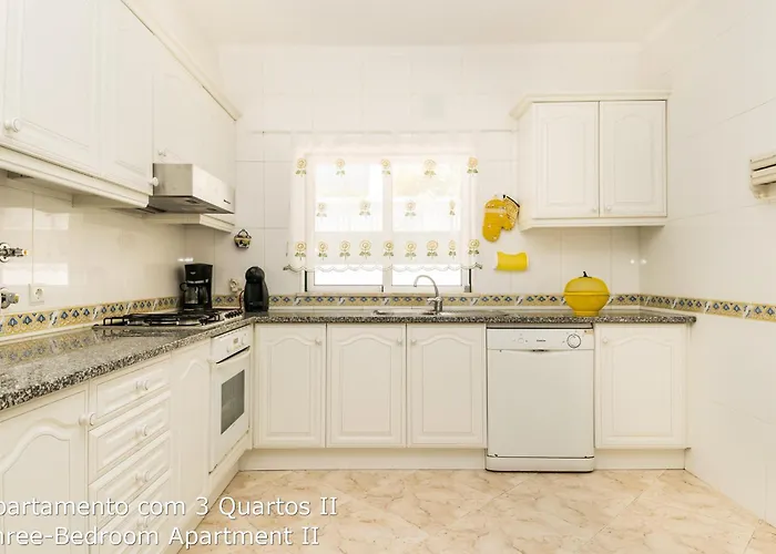 Akisol Albufeira Sunny * Olhos de Agua (Albufeira)