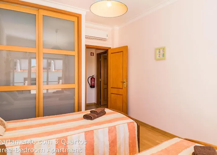 Akisol Albufeira Sunny Olhos de Agua (Albufeira)