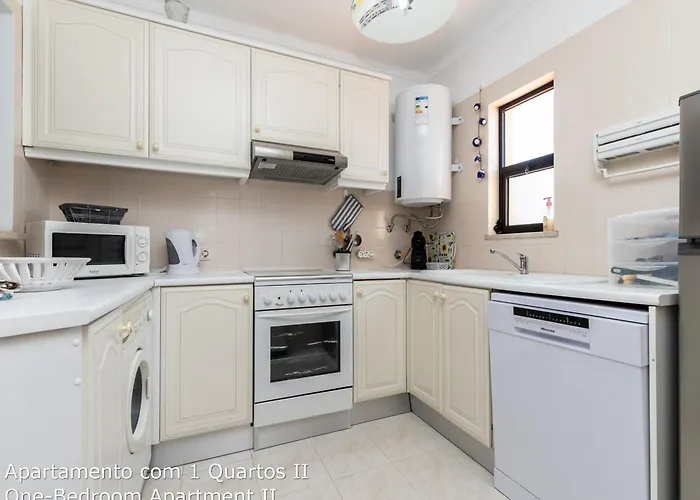 Akisol Albufeira Sunny * Olhos de Agua (Albufeira)